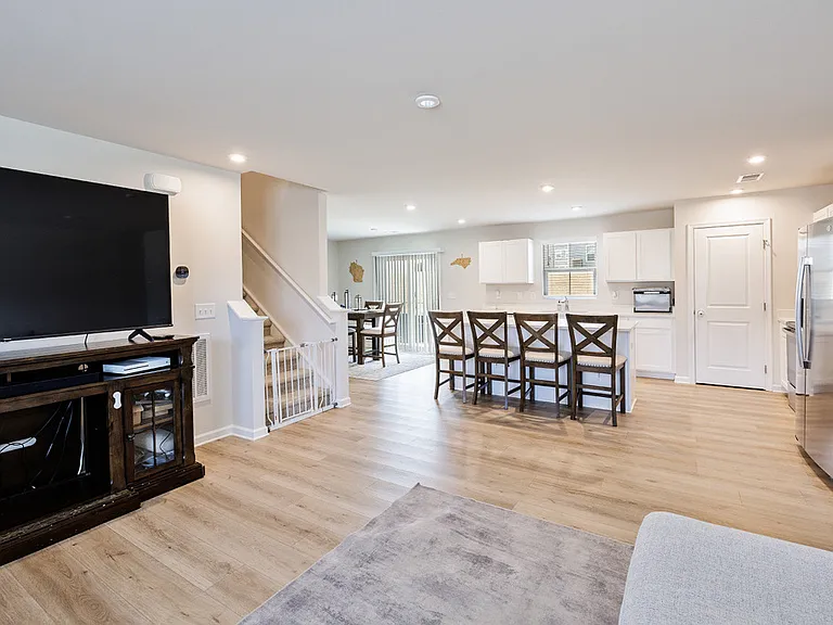 4468 Captain Falls Dr #1 — Photo 6