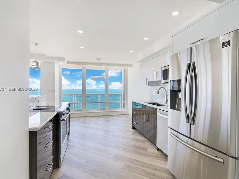 2100 S Ocean Ln #1912 — Photo 11
