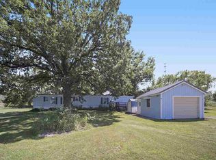 1011 Henry Rd, Jackson, MI 49201