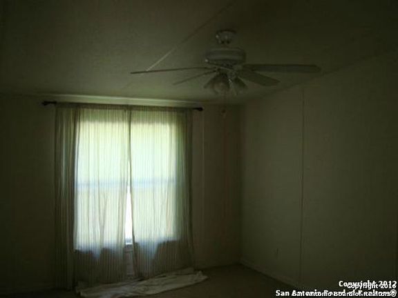 4th image of 402 Sligo St