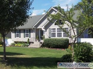 16 Propose Rd, Shirley, NY 11967