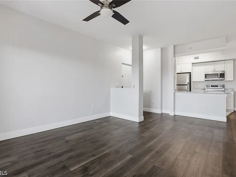 6321 Aragon Way #306 — Photo 7