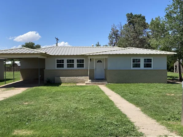 1205 W 4th St, Littlefield, TX 79339