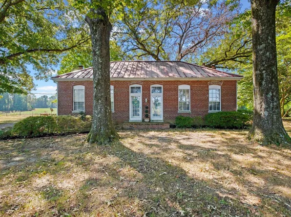 3141 W Union Rd, Millington, TN 38053
