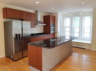 1015 Branch Ave APT 1, Providence, RI 02904