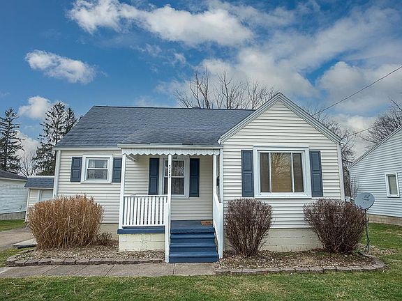 2nd image of 315 Lee Ln