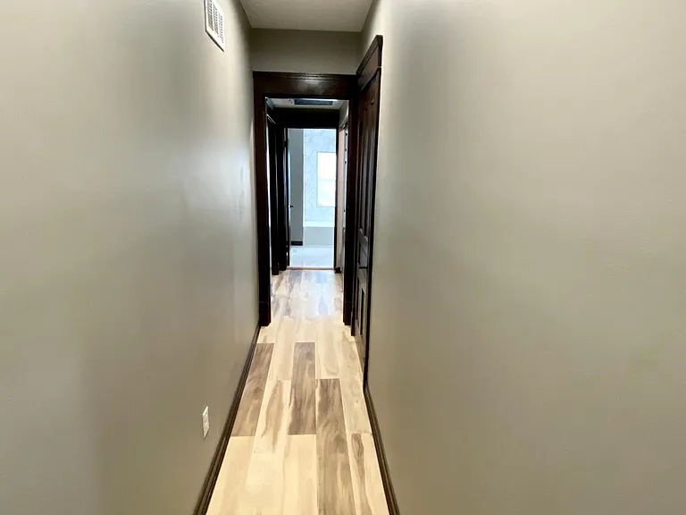 2935 Cleinview Ave — Photo 17