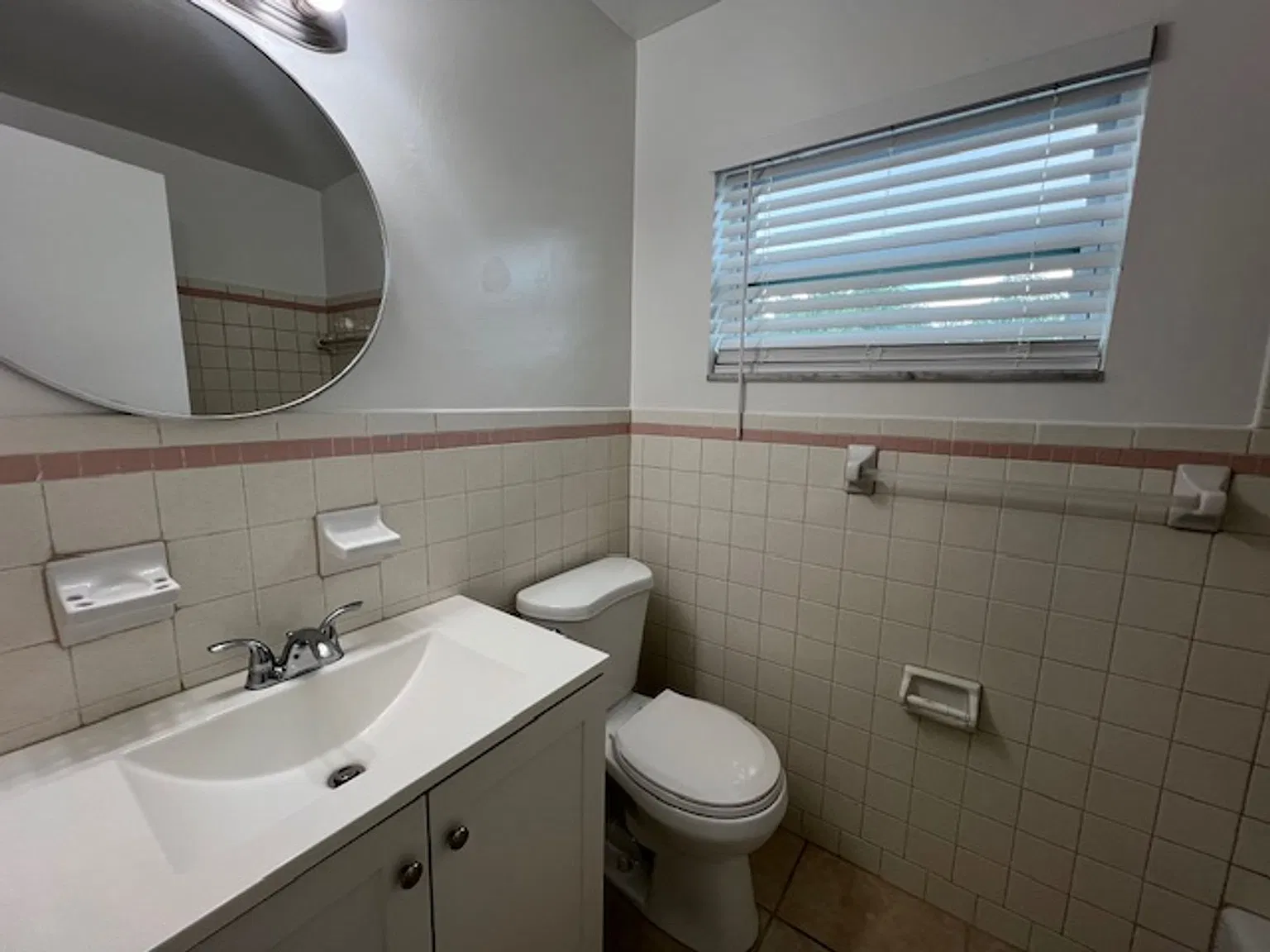 523 S K St Lake Worth, FL 33460 — Photo 4