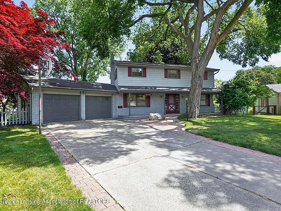 2nd image of 312 Murphy Cir