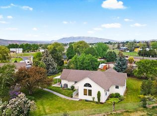 200 Shaw Rd, Selah, WA 98942