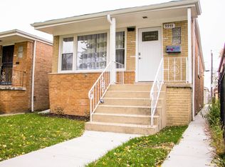 9955 S Perry Ave, Chicago, IL 60628