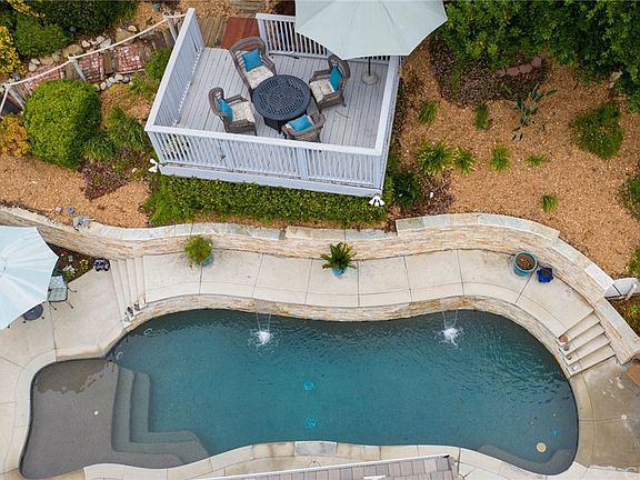2nd image of 28436 Carriage Hill Dr