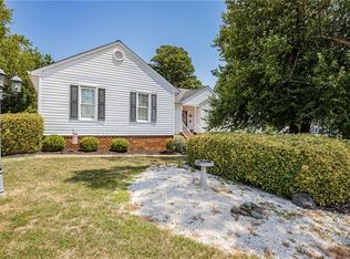 8394 Raspberry Ct, Mechanicsville, VA 23111