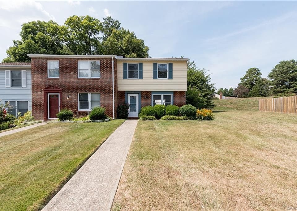 1st image of 9632 Greenmeadow Cir #9632