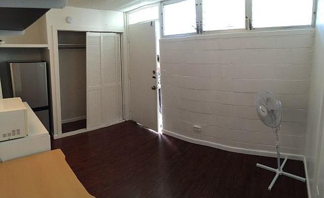 2nd image of 2421 Ala Wai Blvd APT 506A
