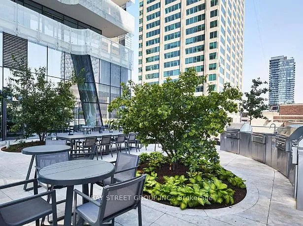 1 Bloor St E #1610 — Photo 11