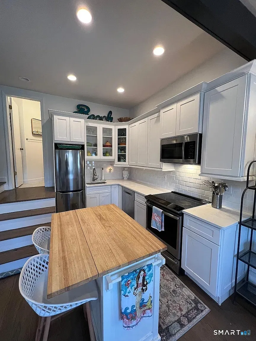 1 bed, 1.0 bath, 660 sqft, $2,500 — Photo 2