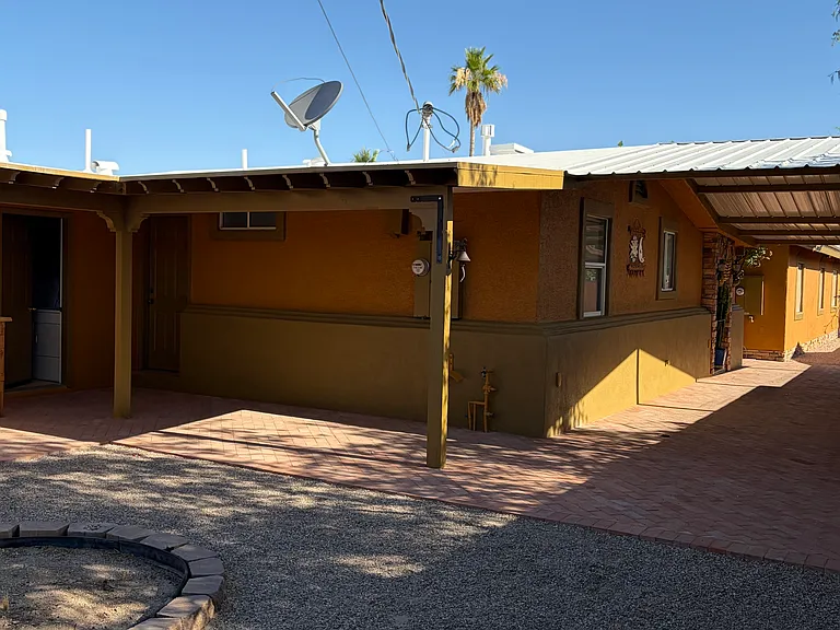 1611 W Delaware St — Photo 13