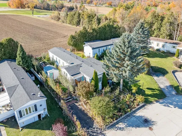 13 Sunrise Cir, Bradford West Gwillimbury, ON L3Z 3W9