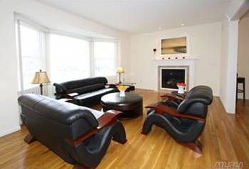 2nd image of 117 Plympton Ave