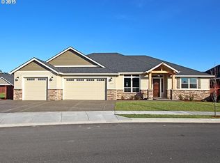 10607 NW 36th Ave, Vancouver, WA 98685