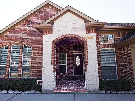2nd image of 25307 Walter Peak Ln