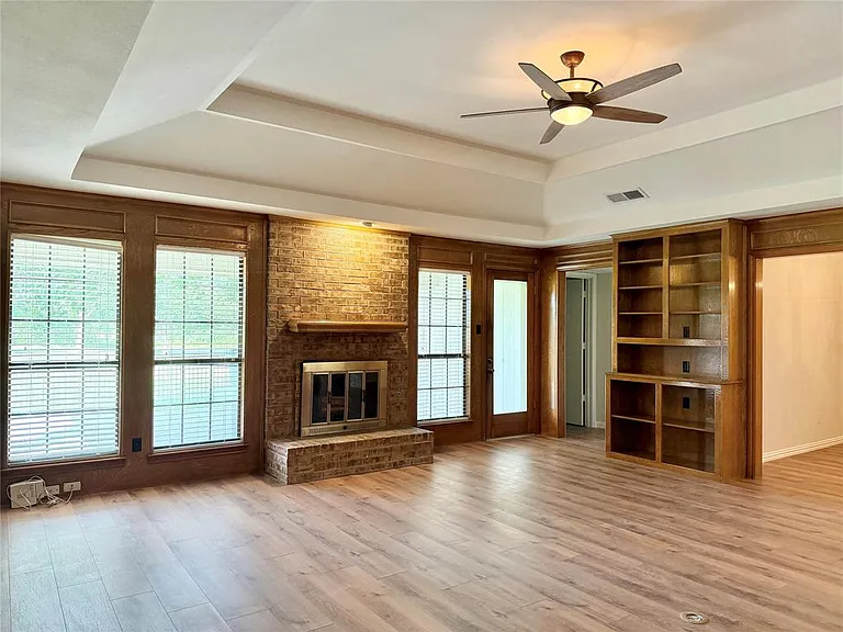 3212 Laurel Oaks Ct — Photo 2