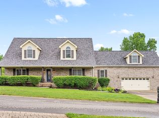 982 Granite Trl, Adams, TN 37010
