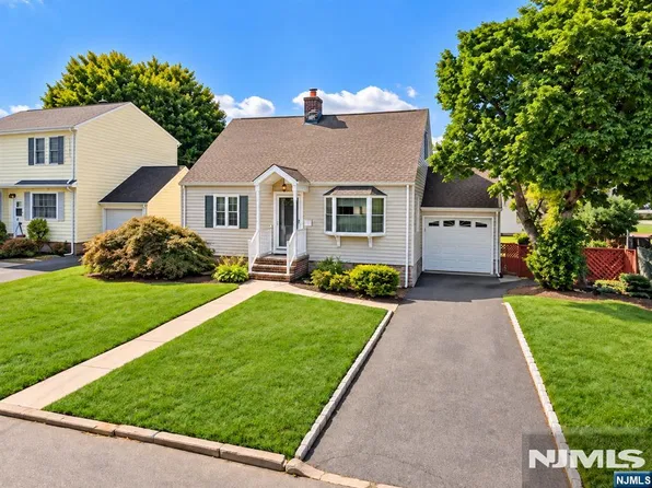 751 Lincoln Avenue, Maywood, NJ 07607