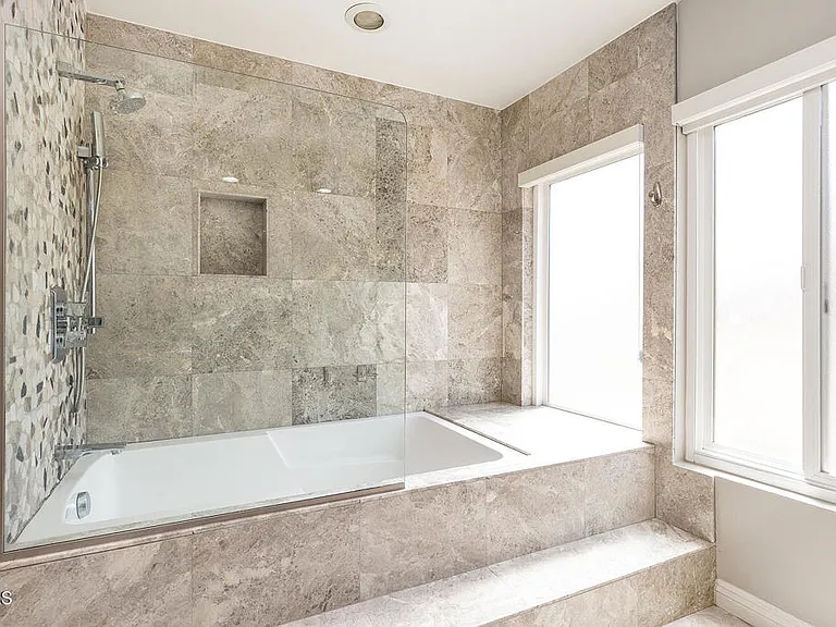 781 Starlight Heights Dr — Photo 18
