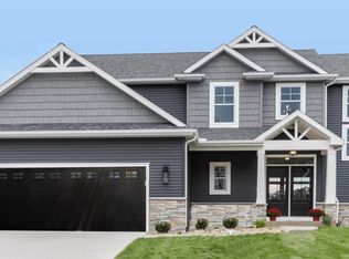 11402 Denver Ridge Ct, Osceola, IN 46561