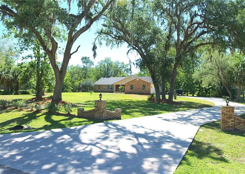 1st image of 1762 Big Oak Ln