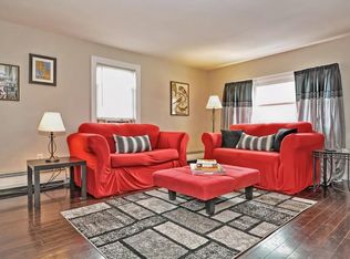 96 Railroad Ave, Norwood, MA 02062