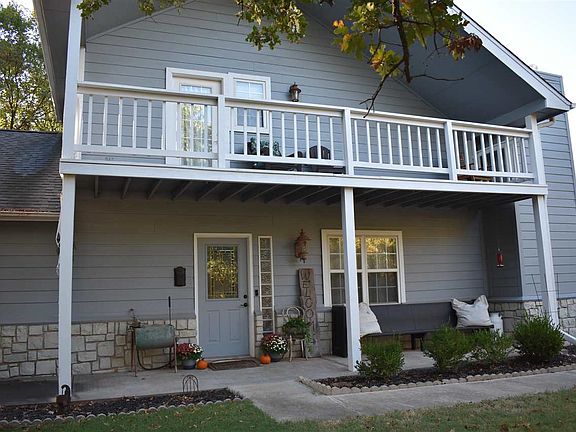 2nd image of 6305 Mesa Cir