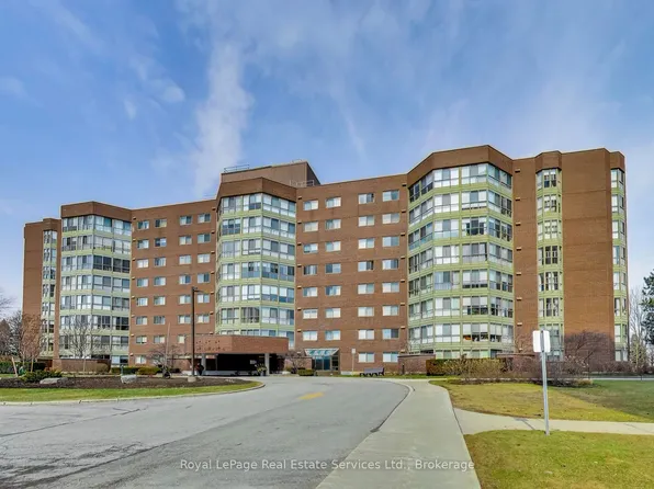 5 Weldrick Rd W #611, Richmond Hill, ON L4C 8S9