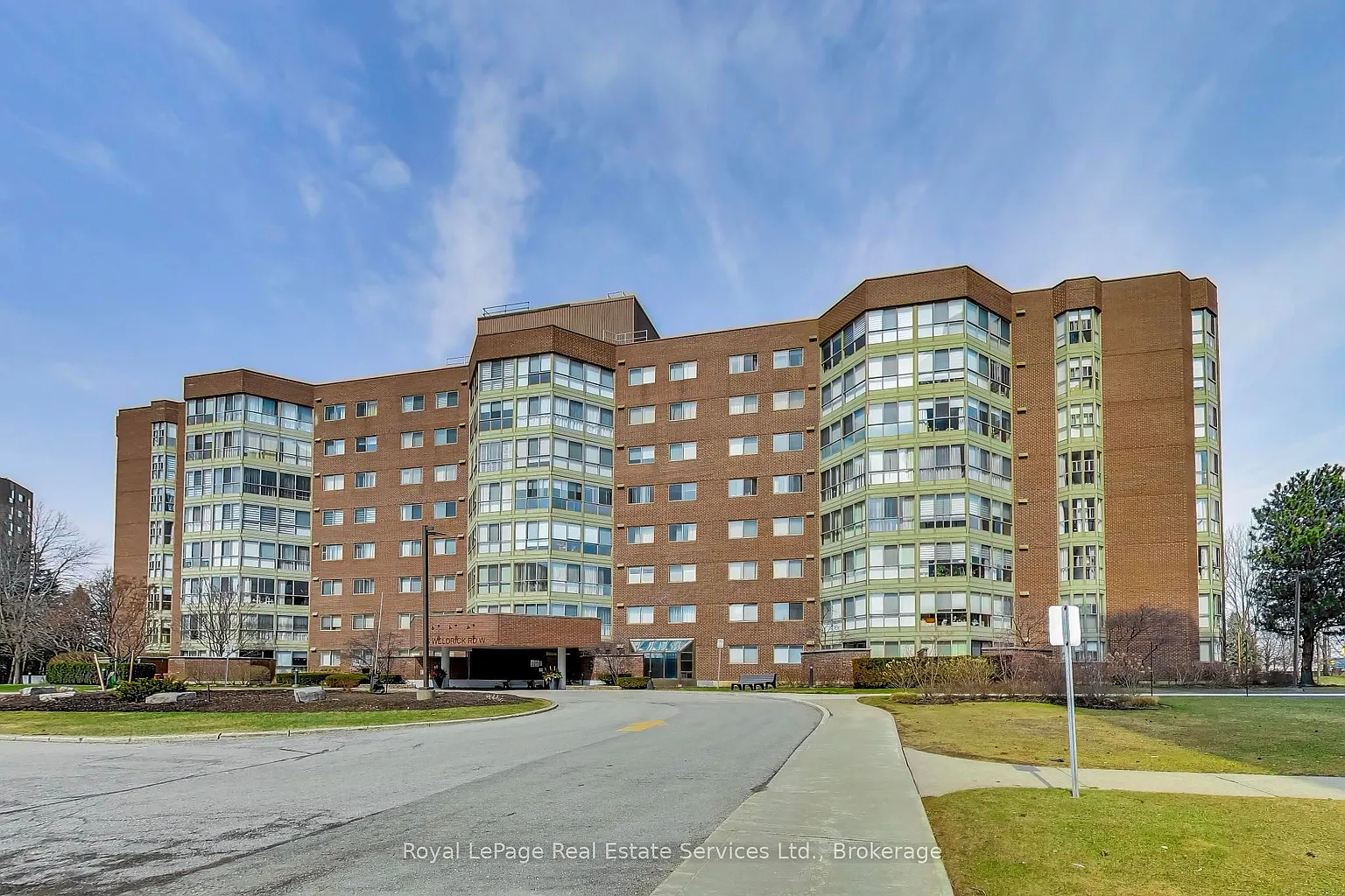 5 Weldrick Rd W #611 photo 1