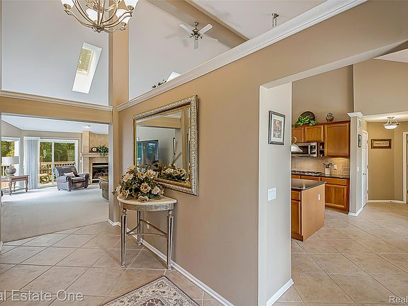 4th image of 28625 Coyote Ct