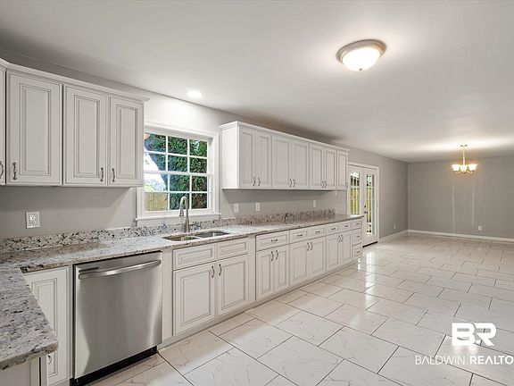 2nd image of 5509 Topanga Dr