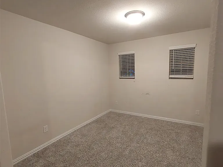 6004 Bailey Way — Photo 16