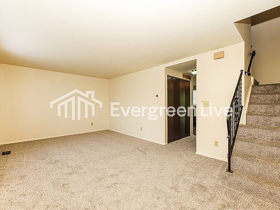3rd image of 7610 Mount Whitney St