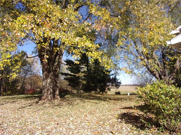 2nd image of 625 Medallion Dr