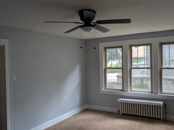 1011 California Ave APT 1R, Pittsburgh, PA 15202