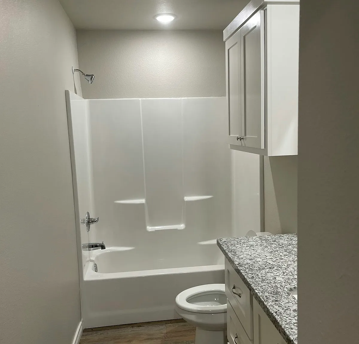 2632 Hickory Avenue — Photo 3