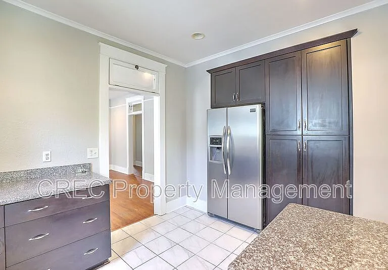 831 Rutledge Ave — Photo 21
