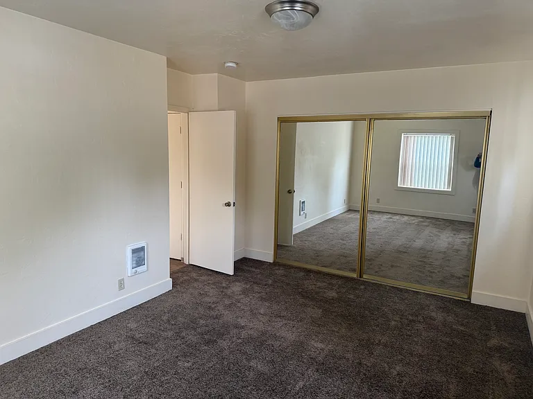 2368 Roosevelt Blvd #2368 — Photo 12