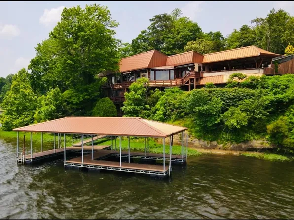 643 Lakeshore Dr, Dawson Springs, KY 42408