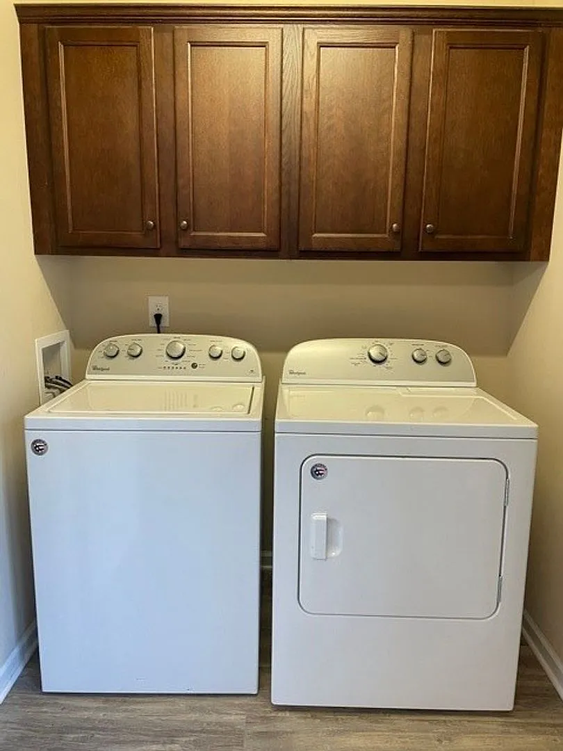 $250 off pro rated rent with a move in or lease start date of October 15th 2024 — Photo 3