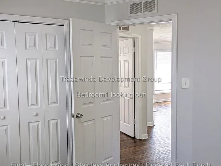 11331 Continental Ave — Photo 4