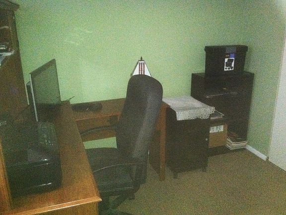 2nd image of 115 N Evergreen Dr