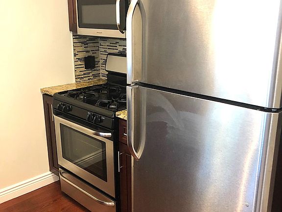 5th image of 18 Harmon St APT 3E